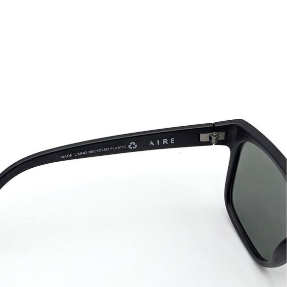 Aire Unisex Eris Steel Square Sunglasses Black Frame with Green Mono Lens - Picture 7 of 7